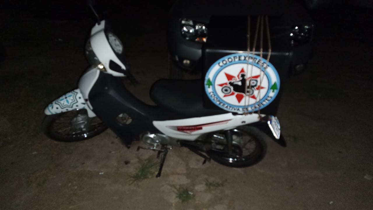Retienen en Funes una moto que tenía pedido de captura 